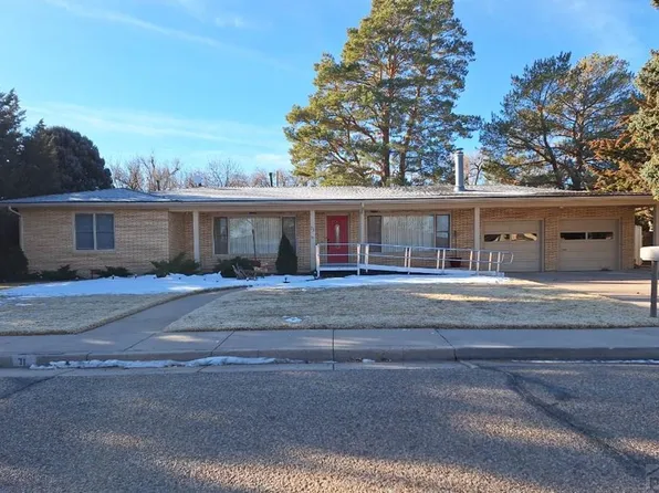 71 Mayhew Dr, Lamar, CO 81052