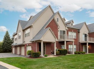 1473 Addington Ln, Ann Arbor, MI 48108