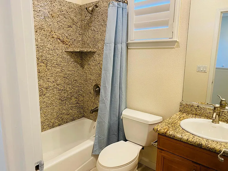 595 W Viento St — Photo 16