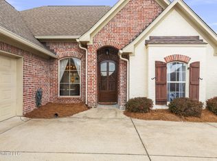 910 Abundance Xing, Flowood, MS 39232