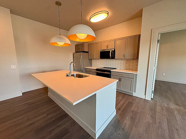 2 Bedroom/2 Bathroom - Unit 510, Kitchen