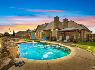 412 Montpelier Ln, Ovilla, TX 75154
