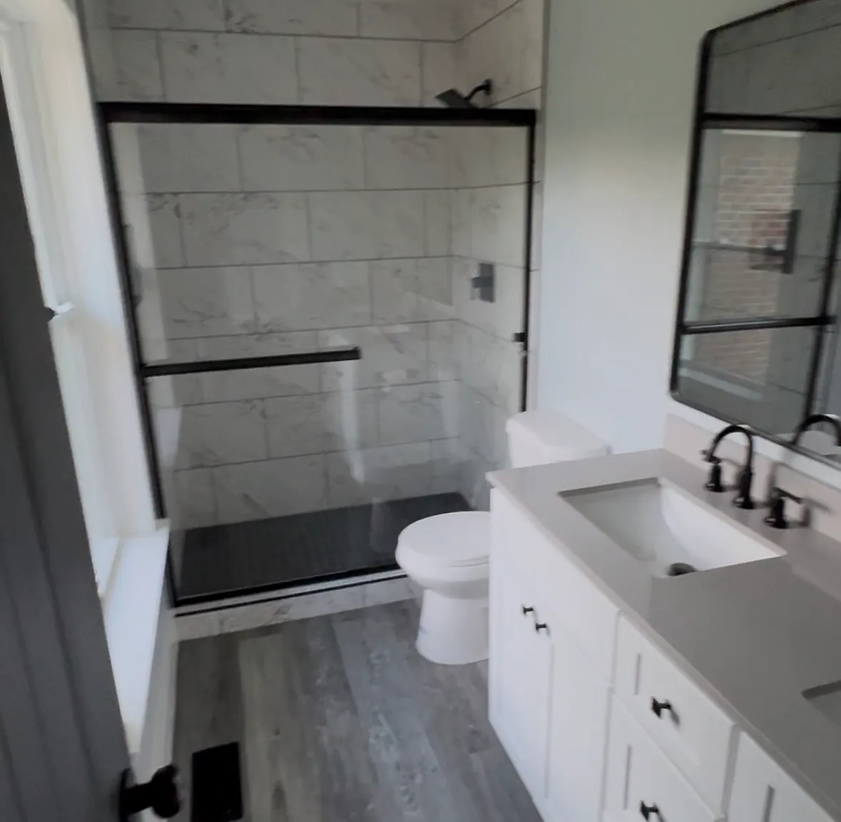 3 bed, 1218 sqft, $1,850 — Photo 2