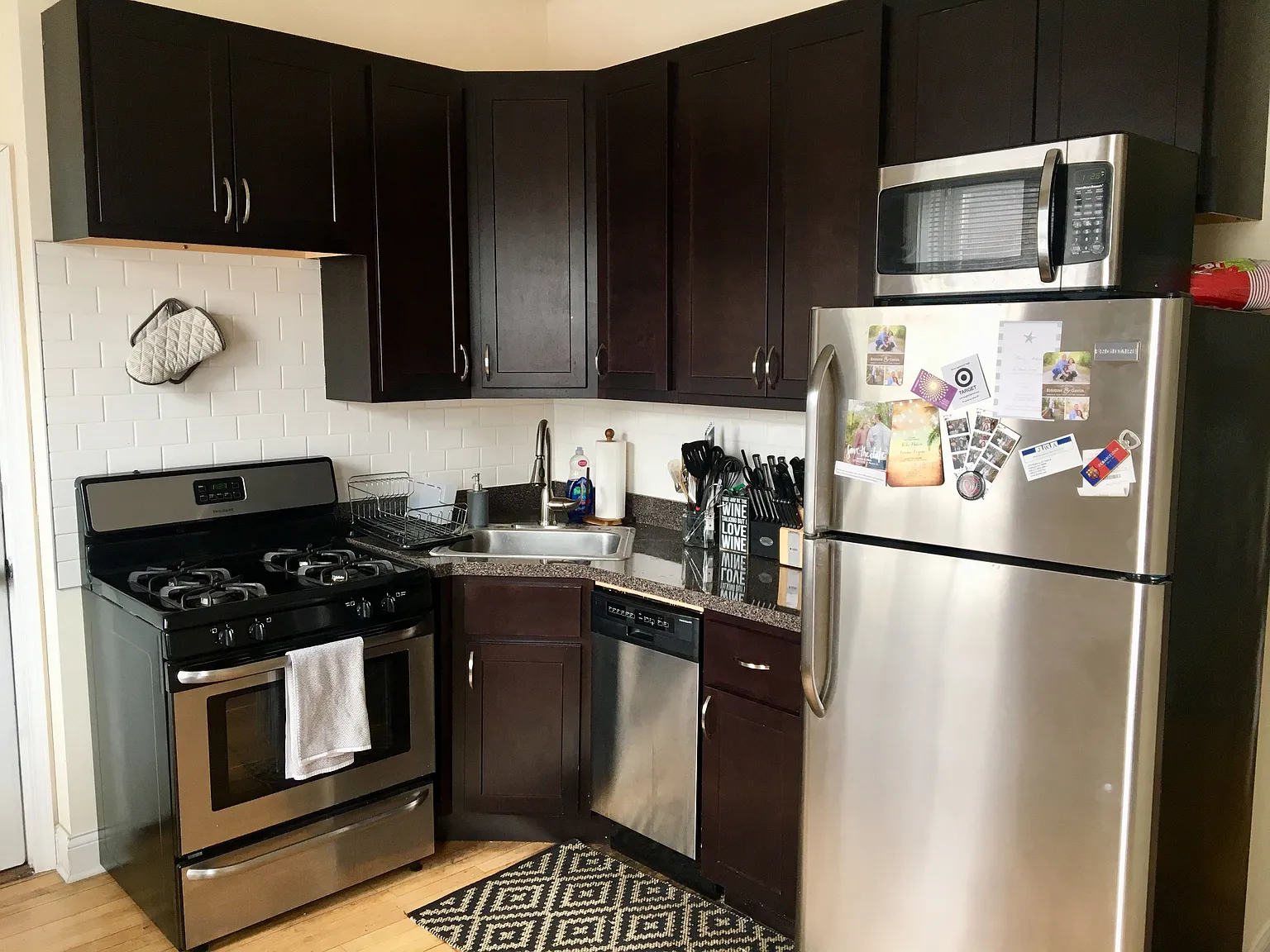 2645-47 N. Fairfield Ave. / 2715-19 W. Schubert Ave. — Photo 4
