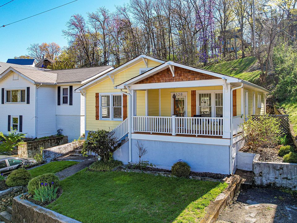 1st image of 528 Moonhollow Ln