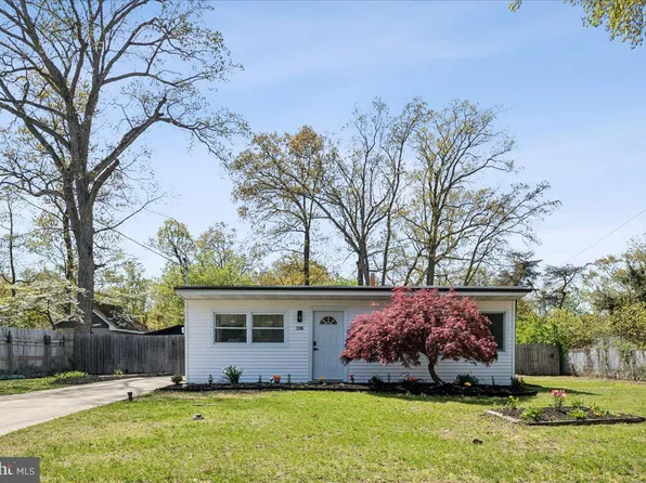 336 Larch Rd, Mount Laurel, NJ 08054