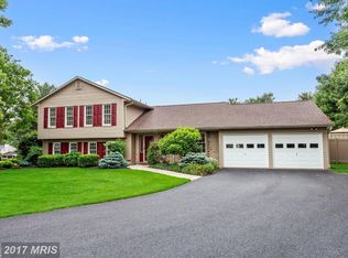 4200 Hermitage Dr, Ellicott City, MD 21042