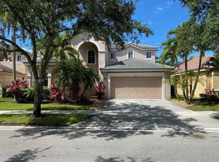 1667 Royal Grove Way, Fort Lauderdale, FL 33327