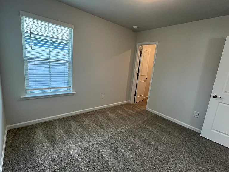 720 Branthurst Dr — Photo 20