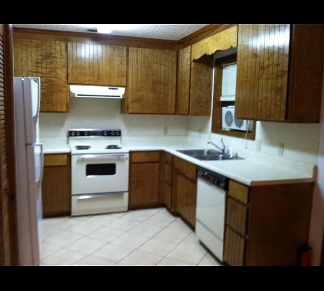 5A Colquit Cir #A — Photo 1