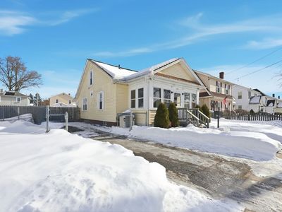 225 Osborne Ter, Springfield, MA, 01104