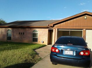 1408 Warren Ln #1, Fort Worth, TX 76112