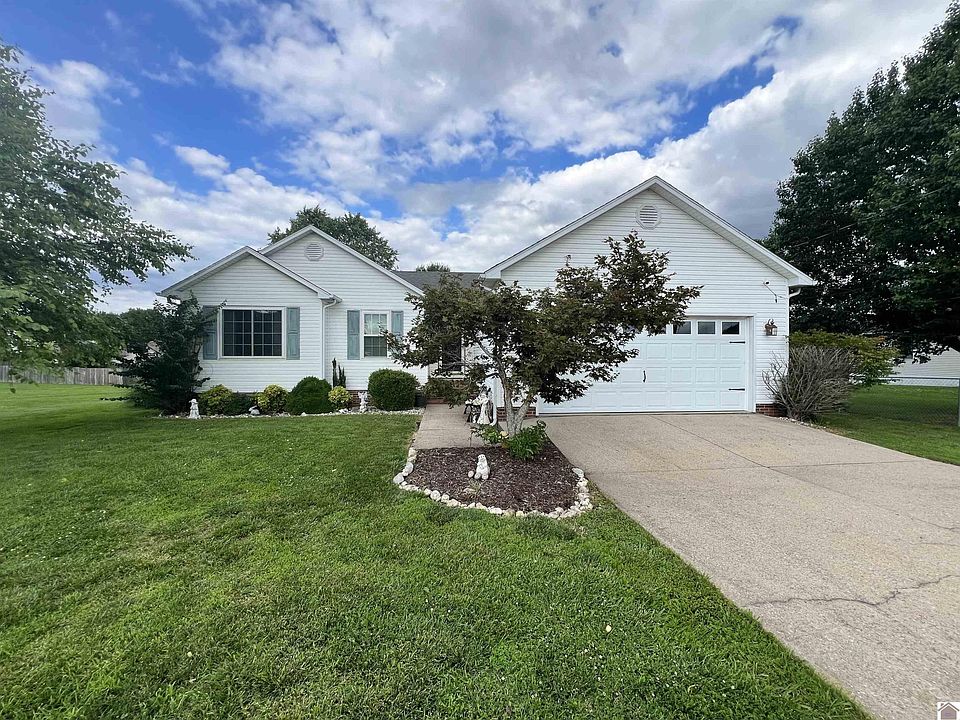 1st image of 316 Parkway Dr