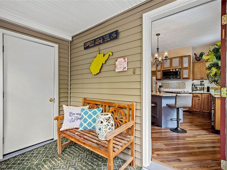 1200 Pleasant Ave, Wellsburg, WV 26070 MLS 4464898 Zillow