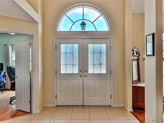 4th image of 5420 N Rosedale Cir