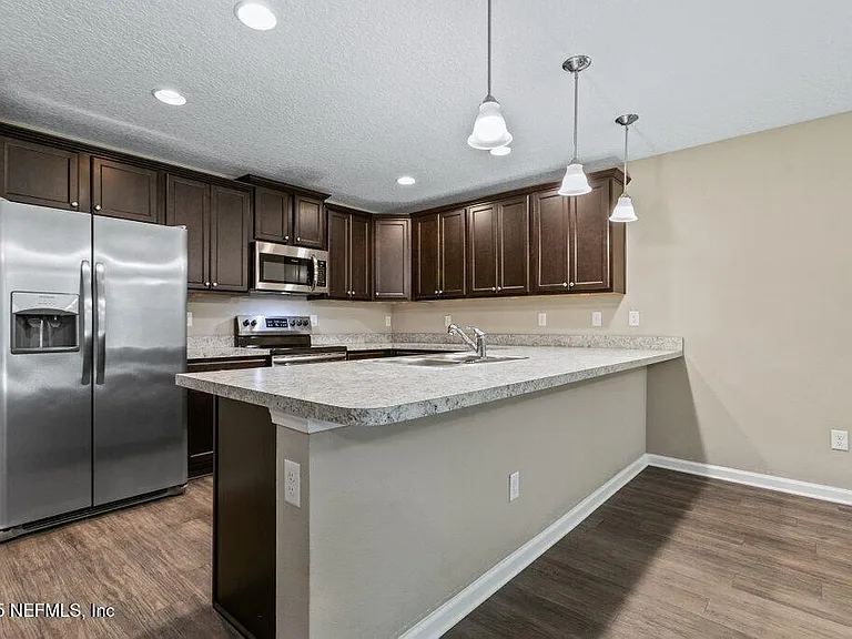 2235 Bayview Rd — Photo 7