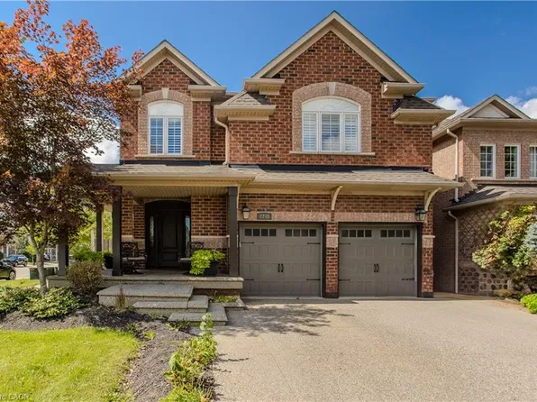 2248 Elmside Cres, Burlington, ON L7L 6Y7