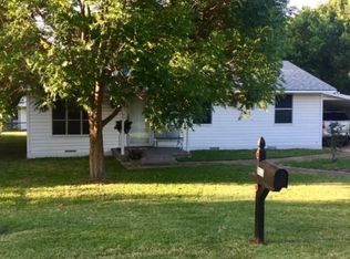 511 W Alabama Ave, Midlothian, TX 76065