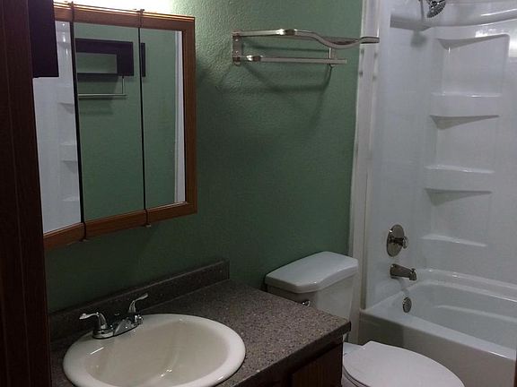 3rd image of 11401 Heritage Ct #2