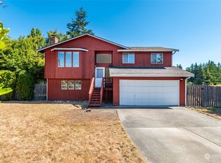 998 SW Kingma Ct, Oak Harbor, WA