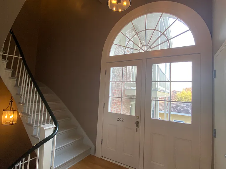 937 Dumaine St #202 — Photo 5