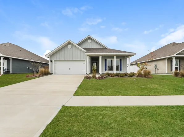 455 Eagle Lake Way, Panama City, FL 32404