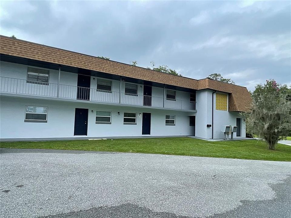 1st image of 3138 SE 1st Ave #2