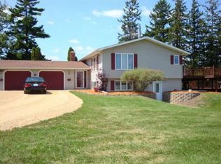 E8852 Pierce Hill Rd, Viroqua, WI 54665