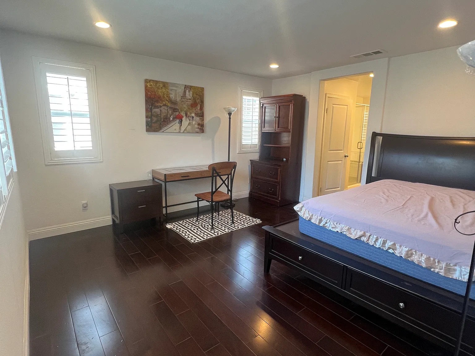 3 bed, 1985 sqft, $1,050 — Photo 3