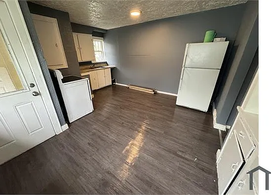 1 bed, 500 sqft, $1,101 — Photo 3