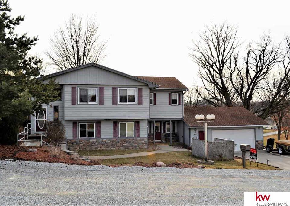 1st image of 1105 Marie Dr