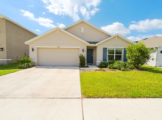 16755 Sunburst Lake St, Wimauma, FL 33598
