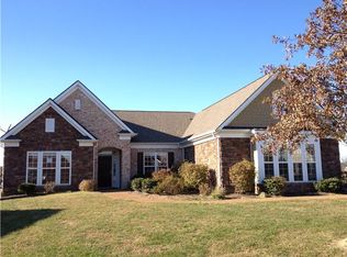 105 N Dames Ave, Gallatin, TN 37066