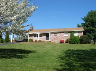 660 Foxcroft Rd, Warrenton, VA 20186