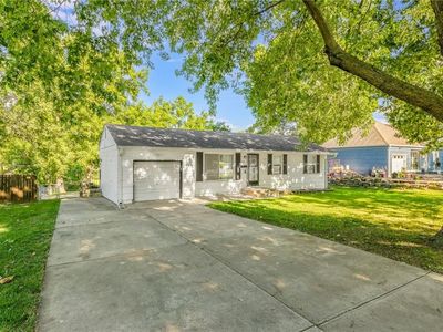 6101 N Michigan Ave, Kansas City, MO, 64118