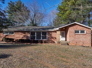 512 S Pawnee Dr, Springfield, TN 37172