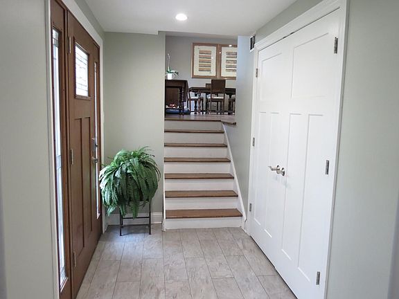 5th image of 1017 Willow Ln
