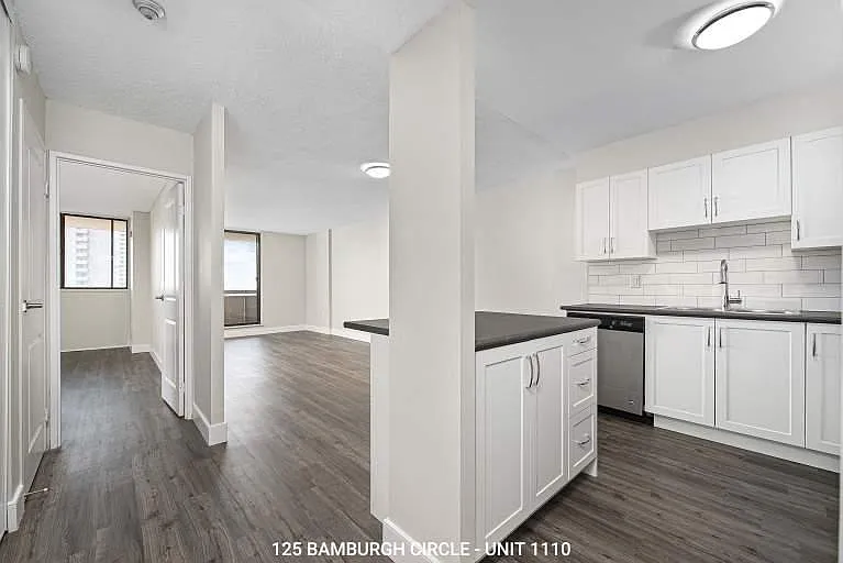 125 Bamburgh Cir