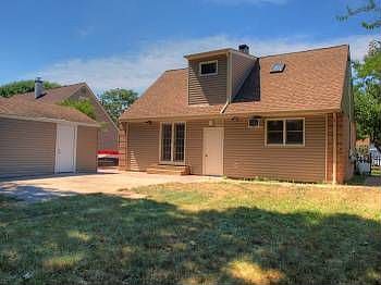2nd image of 178 Chamberlin St