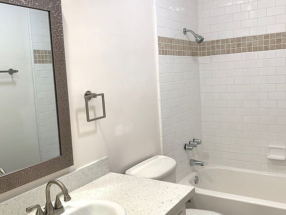 5th image of 21020 Ladeene Ave APT D
