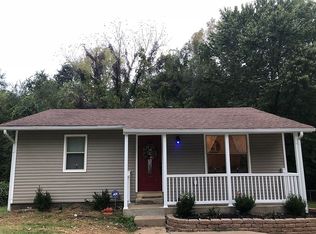 2437 Cambridge Rd, High Ridge, MO 63049