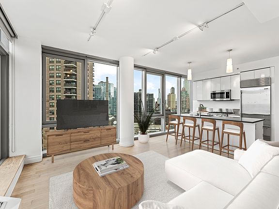 3rd image of 554 54th St #23U