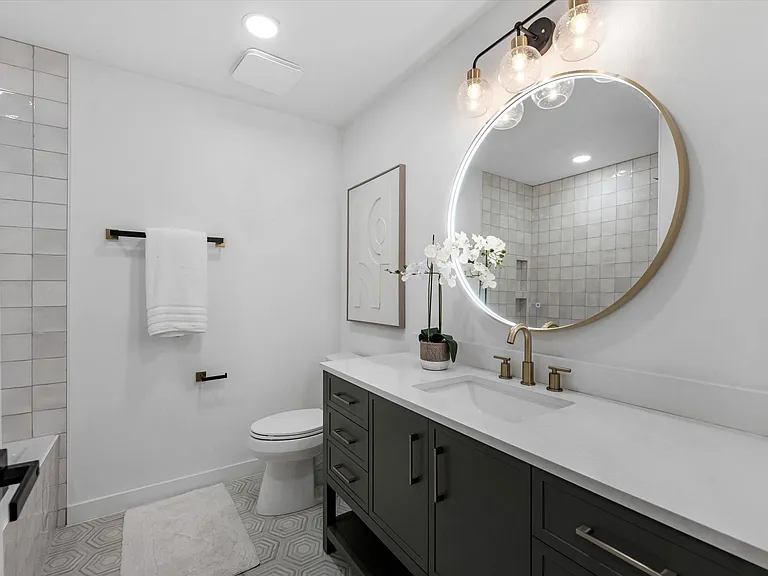 1826 Woodcrest Dr — Photo 18