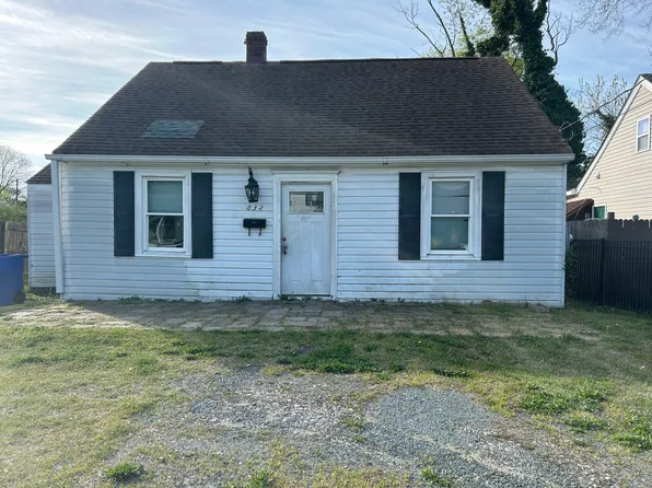 828 18th St, Newport News, VA 23607