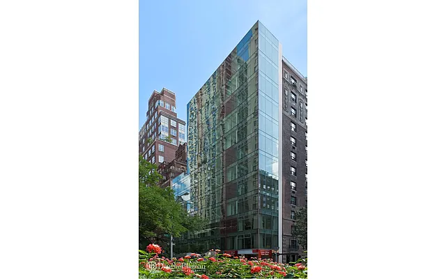 Rented by Douglas Elliman | media 22