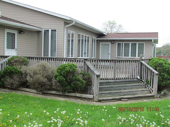 5th image of 210 Hendricks St