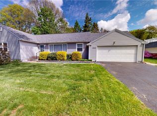 8249 Broadmoor Rd, Mentor, OH 44060