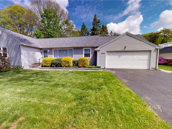 8249 Broadmoor Rd, Mentor, OH 44060