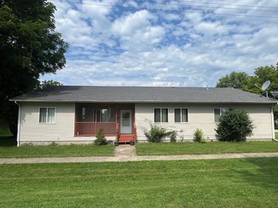 319 N 4th St, Neponset, IL, 61345