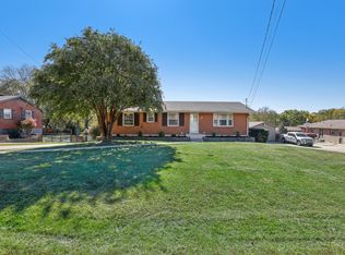 3905 Bonnavista Dr, Hermitage, TN 37076